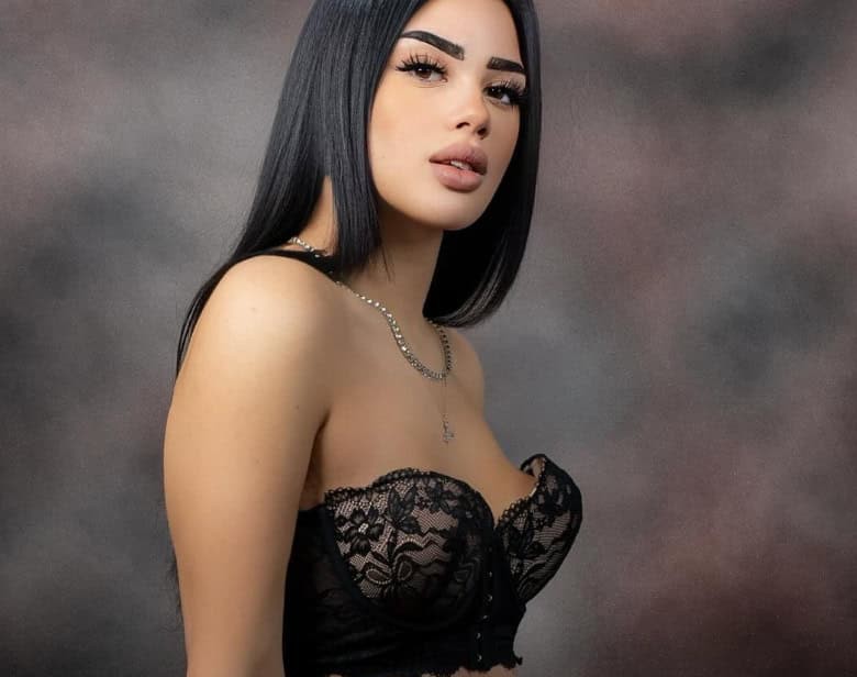 Yasmine Alaiia OnlyFans italiana verificata 2026